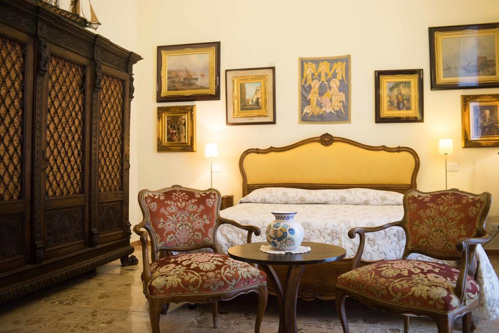 B&B Graziani Relais Naples Luaran gambar