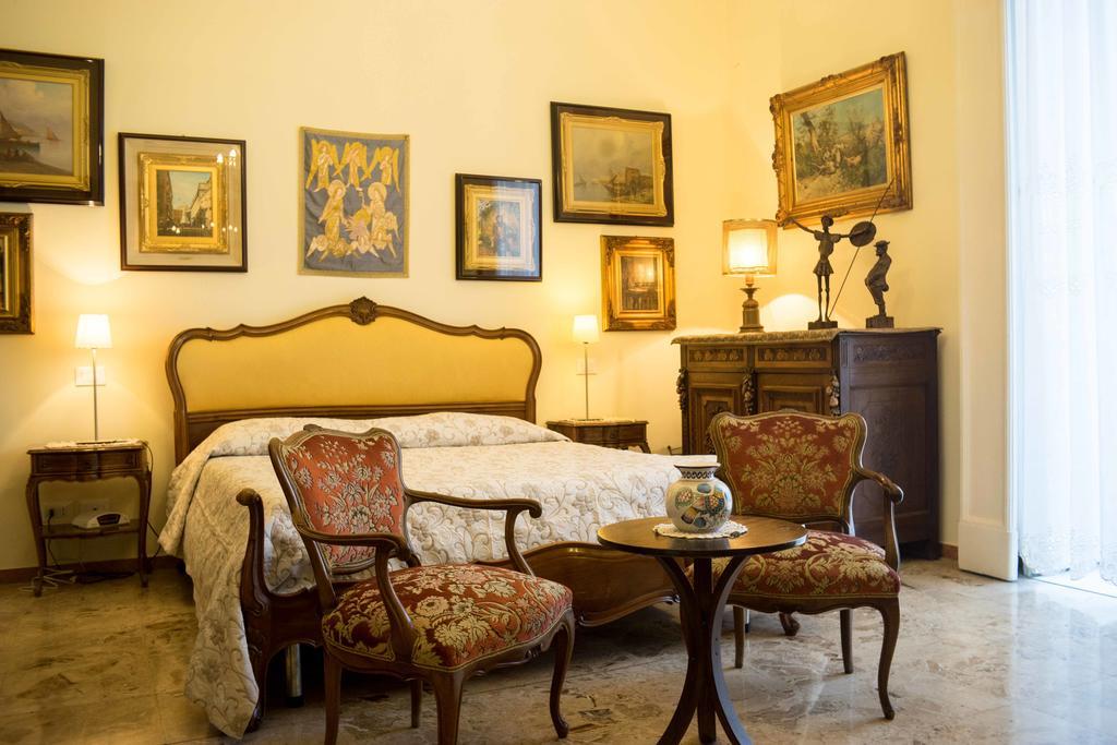 B&B Graziani Relais Naples Luaran gambar