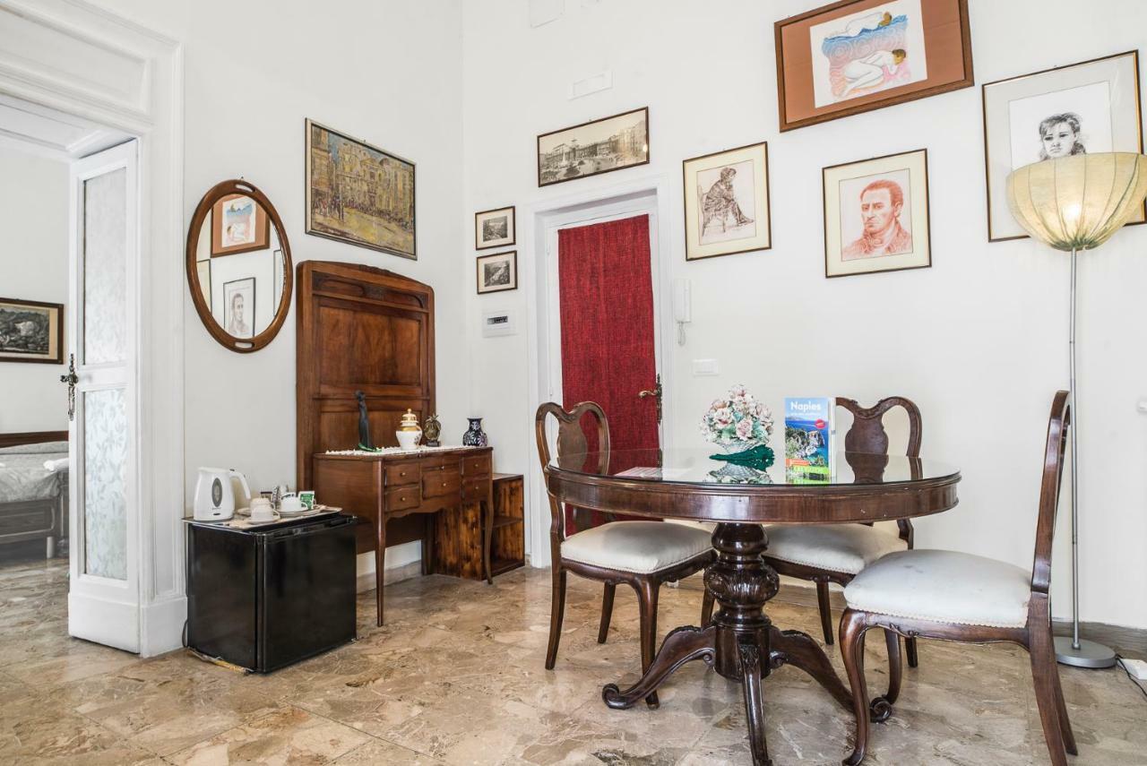 B&B Graziani Relais Naples Luaran gambar