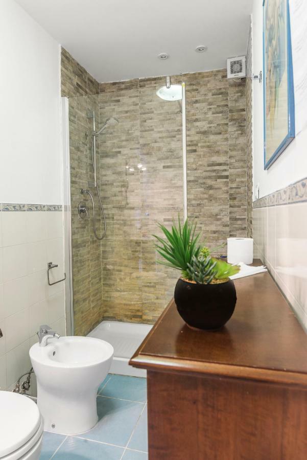 B&B Graziani Relais Naples Luaran gambar