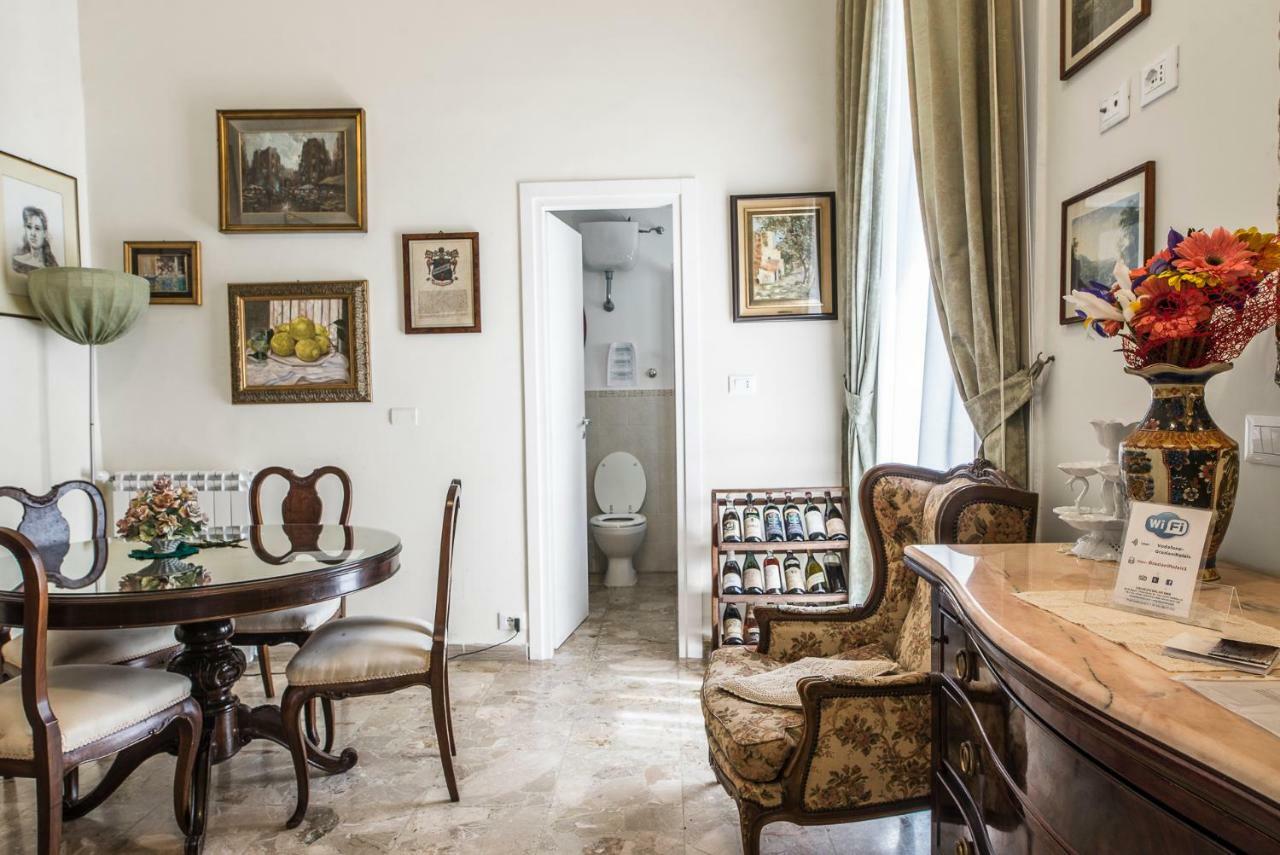 B&B Graziani Relais Naples Luaran gambar